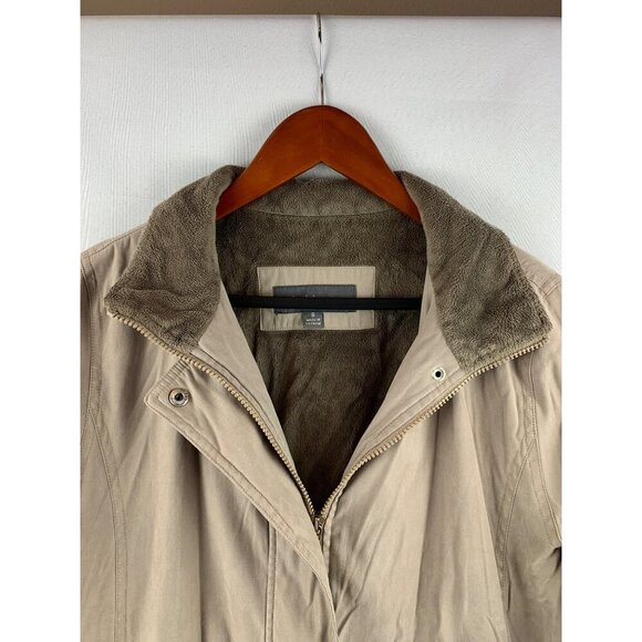 Liz Claiborne Womens Beige Coat With Faux Fur Lining & Zipper Closure Size S - Picture 3 of 5